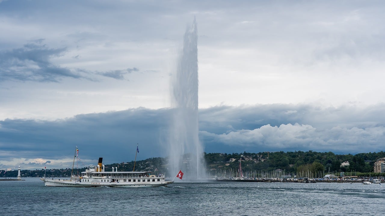 7 Days in Geneva and Surroundings: Lakes, Mountains, and Chocolate